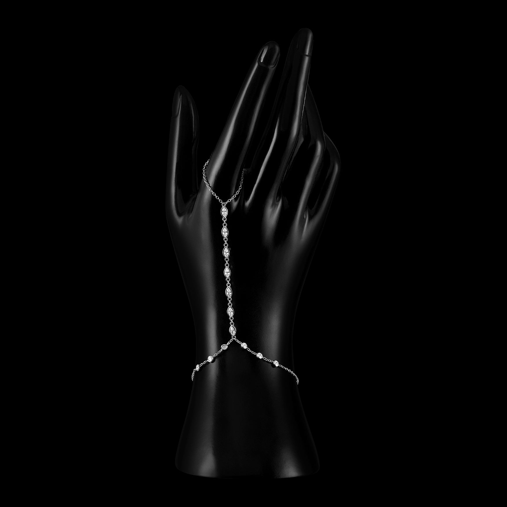 Electra Hand Chain